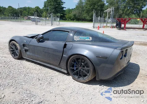 2010 Chevrolet Corvette Zr1 из США, поврежденный, VIN 1G1YN2DT1A5800405